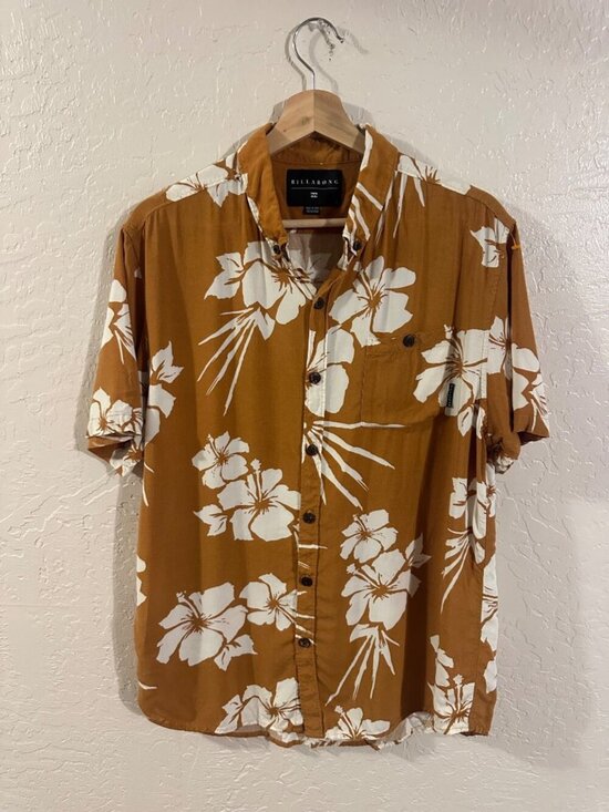 Billabong Other - Billabong Brown & White Floral Hawaiian Short Sleeved Button Up Shirt